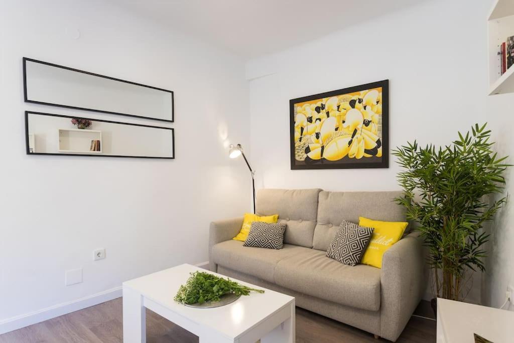 Apartamento Casco Historico , Playa Postiguet Alicante Eksteriør billede
