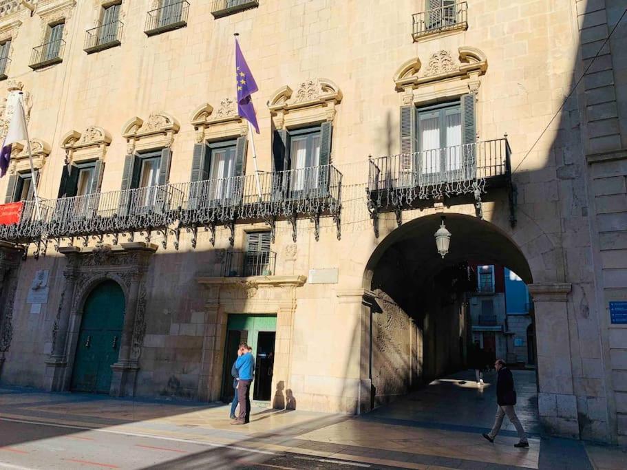 Apartamento Casco Historico , Playa Postiguet Alicante Eksteriør billede